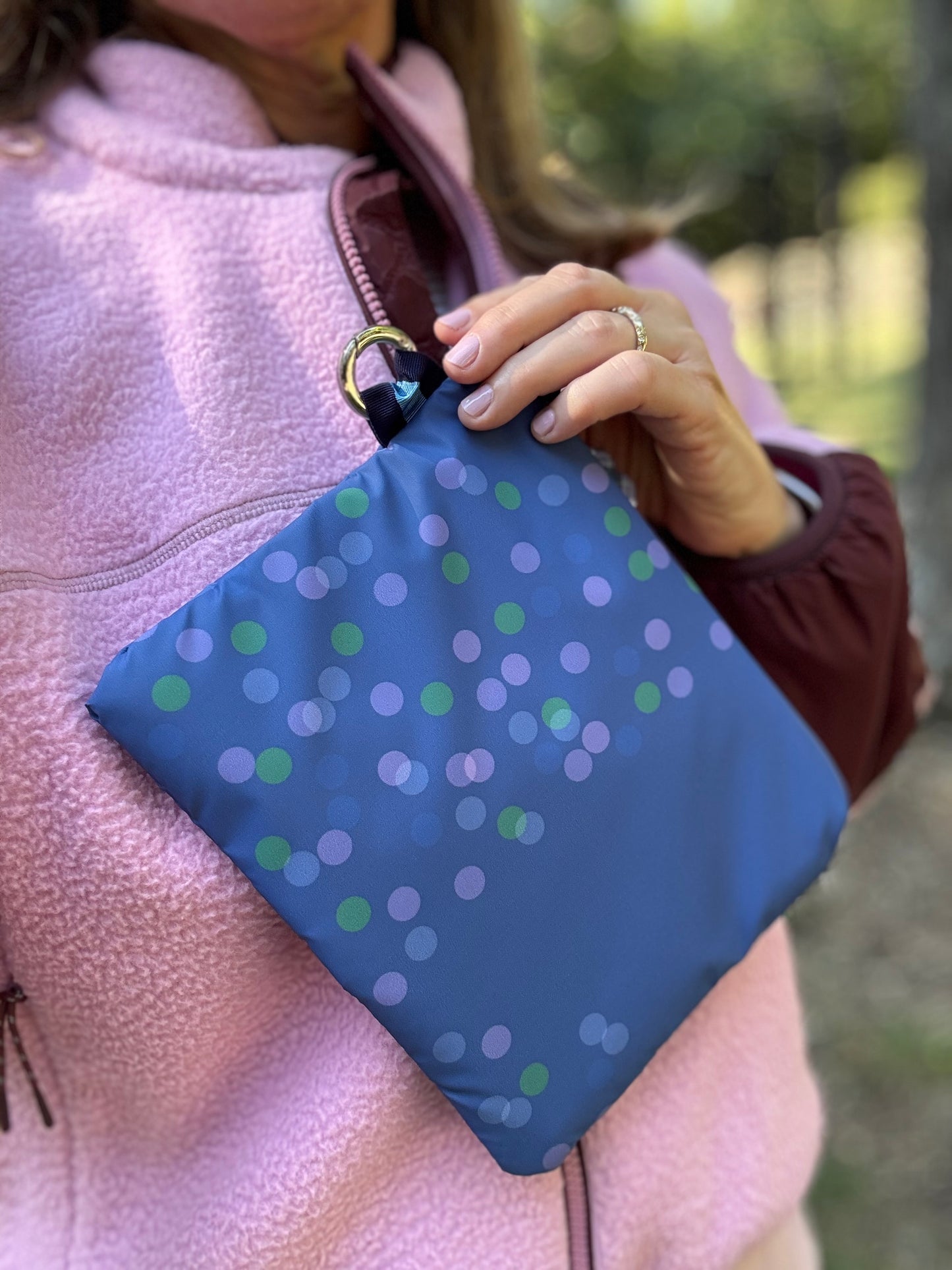 Large Zip