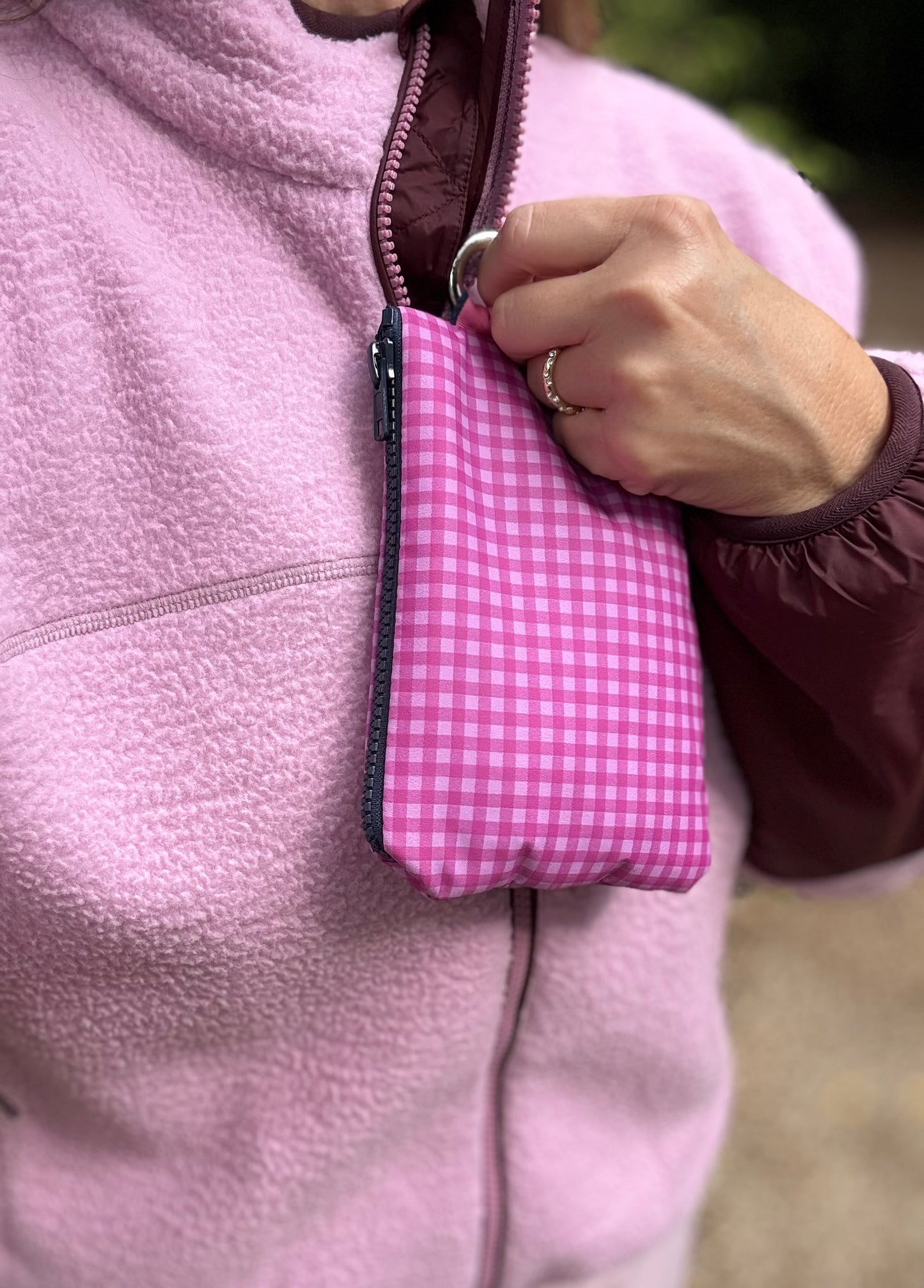 Medium Zip