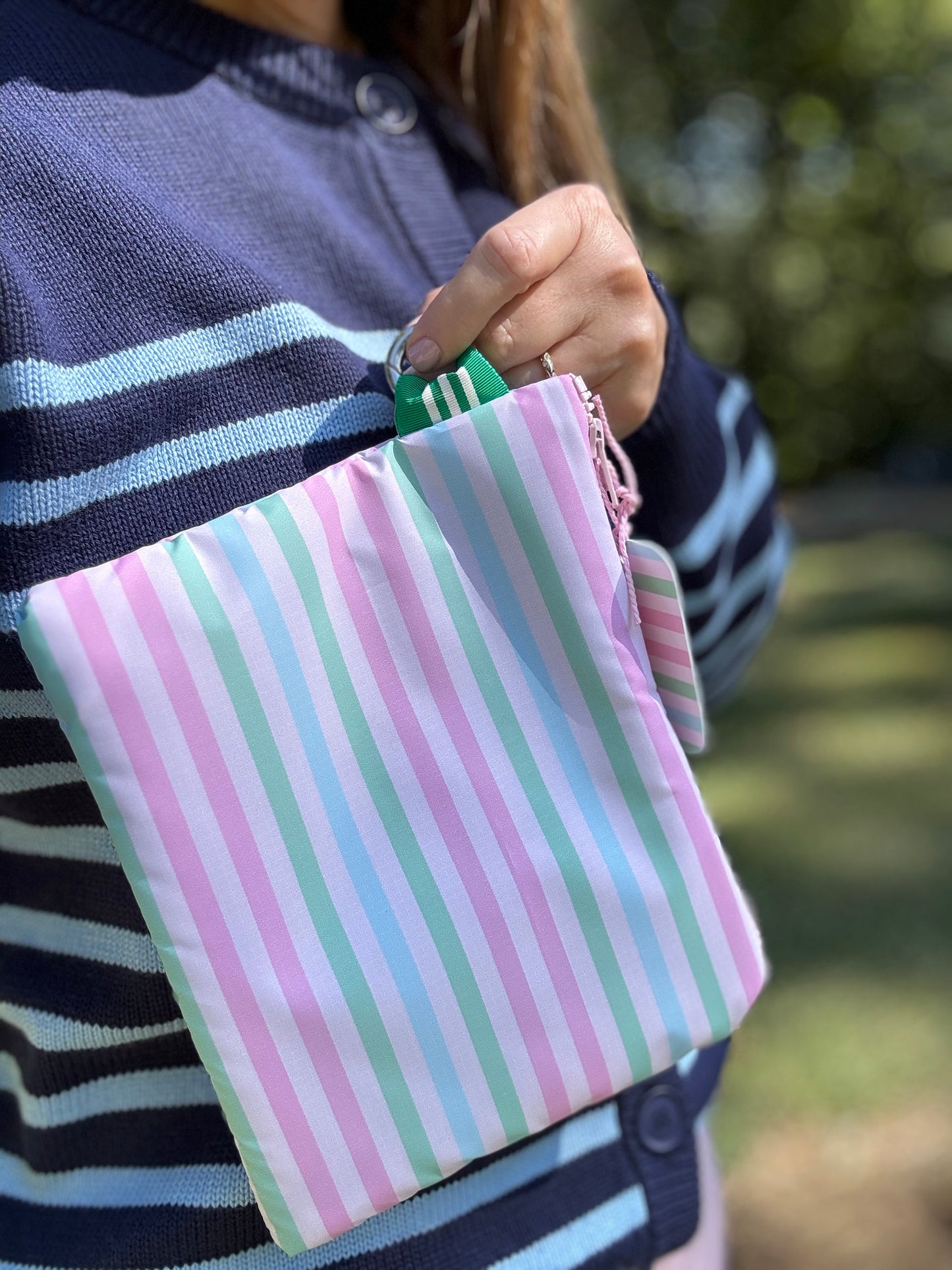 Large Zip